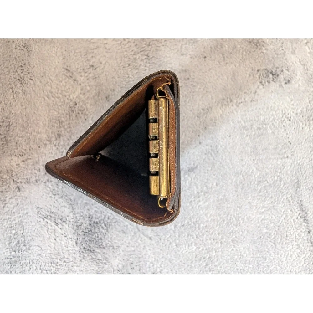 Authentic LOUIS VUITTON Monogram 4 Key Holder Case - Picture 6 of 11